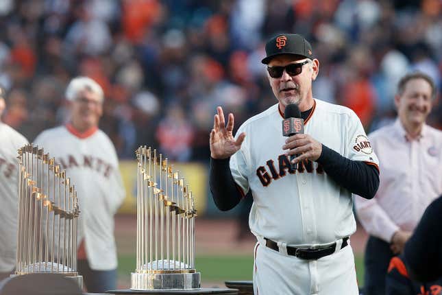 Texas Rangers hire ex-San Francisco Giants manager Bruce Bochy