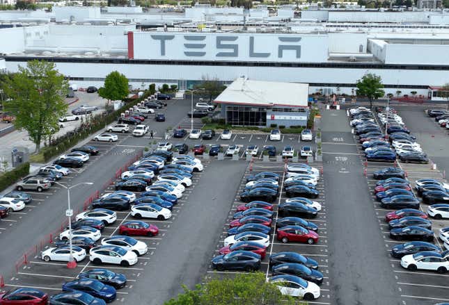 Image for article titled Women Leading Sexual Harassment Suits Against Tesla Blame Elon Musk, Personally