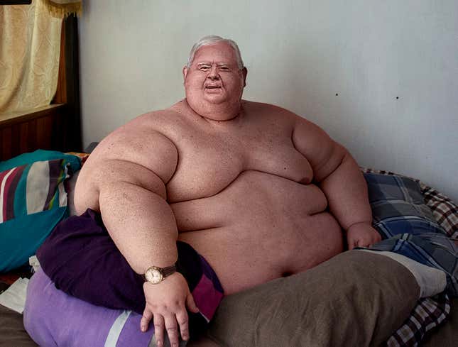 Image for article titled Jimmy Carter Becomes World’s Heaviest Man At 850 Pounds