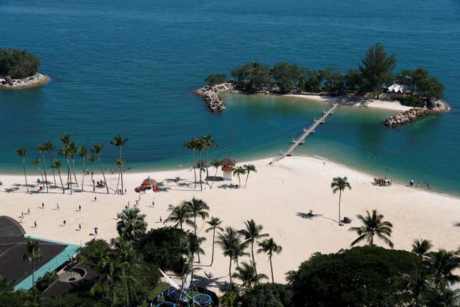 A view of Siloso Beach on Sentosa Island in Singapore June 4, 2018. Picture taken June 4, 2018. REUTERS/Edgar Su - RC120829F740