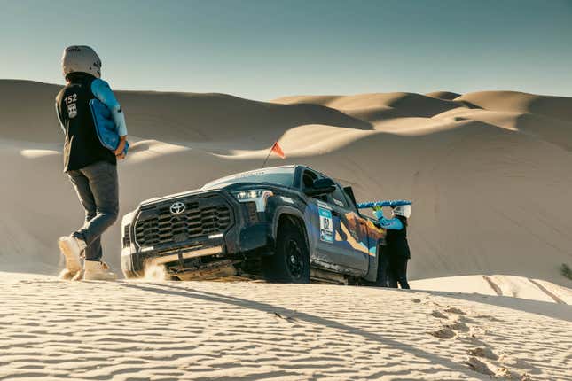Image for article titled 2022 Rebelle Rally Stage Seven: Decision Day at the Imperial Sand Dunes