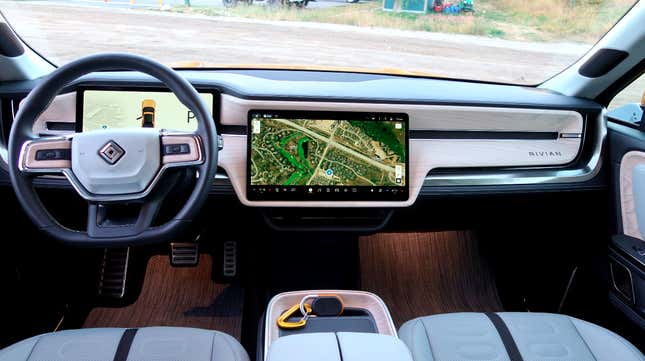 Image for article titled Your Guide To The 2022 Rivian R1T Electric Pickup's Incredible Gadgets