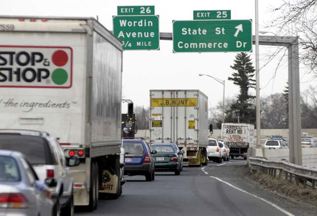 Image for article titled An Archaic Maritime Law Is the Reason Why I-95 Sucks