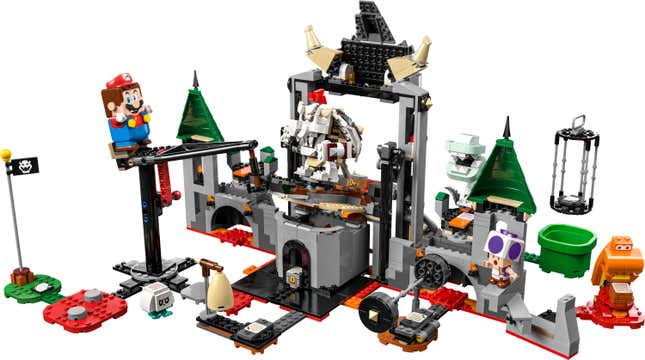 Image for article titled Fireballs Are Useless Against Lego Super Mario's New Baddie: Dry Bowser