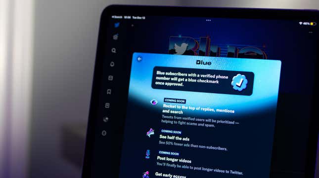 A tablet with the twitter app showing how to sign up for Twitter Blue.