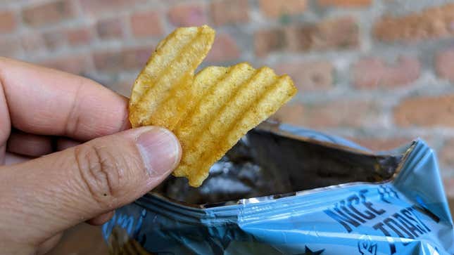 Image for article titled Lay’s New Sandwich-Flavored Potato Chips, Ranked