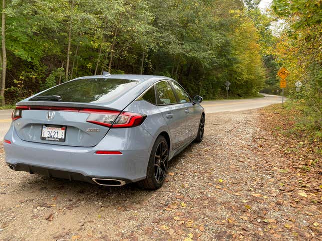 Image for article titled The 2022 Honda Civic Hatchback Is A Daily You'll Look Forward To Driving