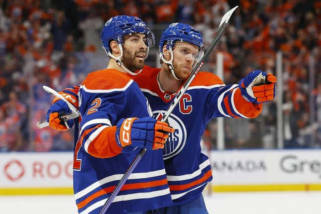 May 10, 2023; Edmonton, Alberta, CAN;The Edmonton Oilers celebrate a goal scored by defensemen Evan Bouchard (2) during the first period against the Vegas Golden Knights in game four of the second round of the 2023 Stanley Cup Playoffs at Rogers Place.
