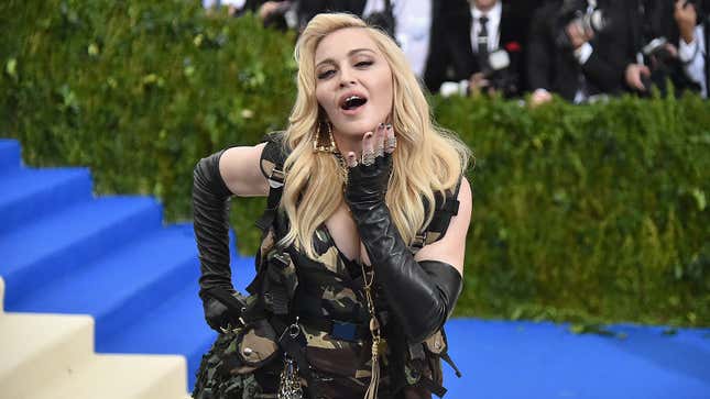 Image for article titled Report on Madonna Being Given Narcan for Septic Shock Raises Questions
