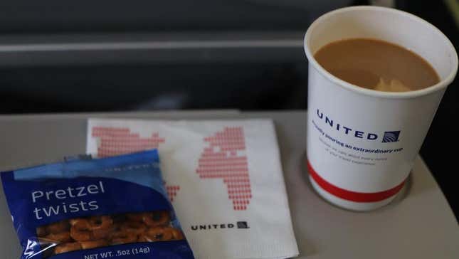 United Airlines in-flight snack and beverage