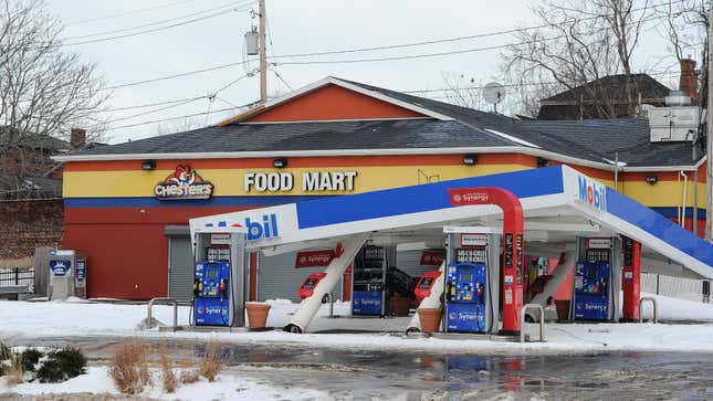 Image for article titled What&#39;s Your Worst Gas Station Story?