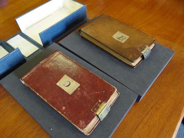 Imagen para el artículo titulado Alguien ha devuelto los cuadernos robados de Charles Darwin valorados en millones
