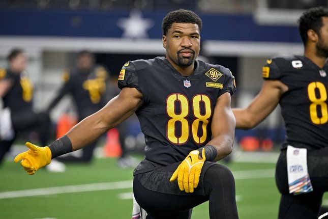 Oct 2, 2022; Arlington, TX, USA; Washington Commanders tight end Armani Rodgers (88) warms up before the game between the Dallas Cowboys and Washington Commanders AT&T Stadium.