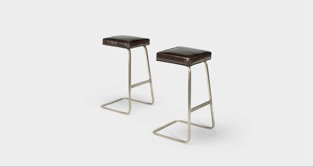 Image for article titled Photos: The most iconic midcentury modern dining room in the US is being auctioned off, piece by beautiful piece