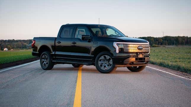 Image for article titled The Parking Brakes on These Recalled Ford F-150s Might Engage Unexpectedly
