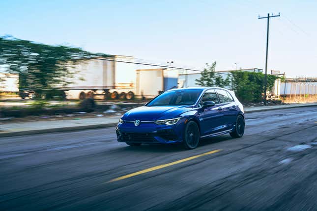 Image for article titled Your 2023 Volkswagen Golf R 20th Anniversary Edition Wallpaper Is Here