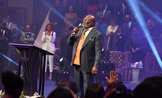 T.D. Jakes speaks onstage during New Birth Missionary Baptist Church ‘The Return’ Good Friday Service at New Birth Missionary Baptist Church on April 15, 2022 in Stonecrest, Georgia. The Easter weekend event kicked off on April 15, welcoming back church goers with an in-person church worship after a 2 year hiatus because of the ongoing global COVID-19 pandemic.