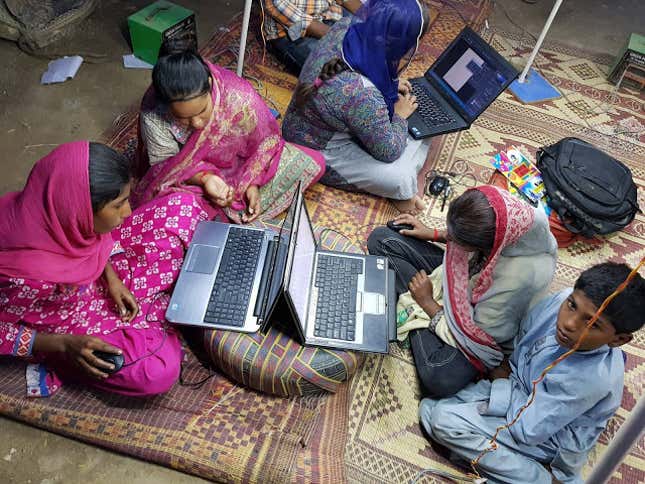 Slum School Girls Digital Literacy