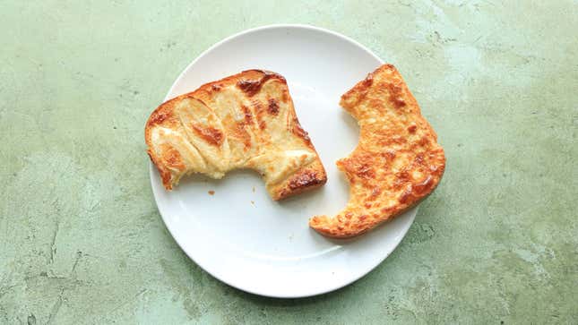 Image for article titled Make This Lazy Dulce De Leche Toast in Three Minutes