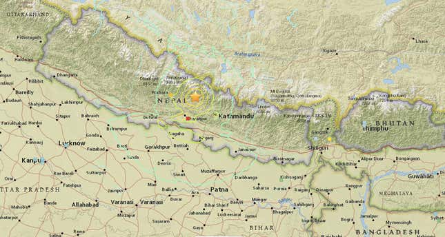 Image for article titled More than 1,000 are dead after a massive earthquake in Nepal