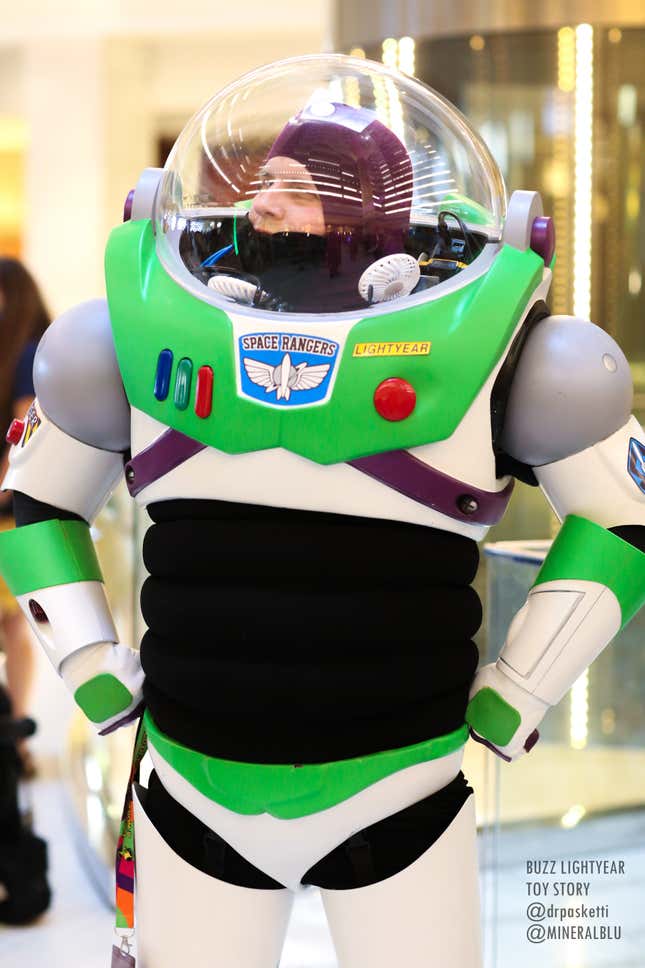 Image for article titled Our Favorite Cosplay From Dragon Con 2021