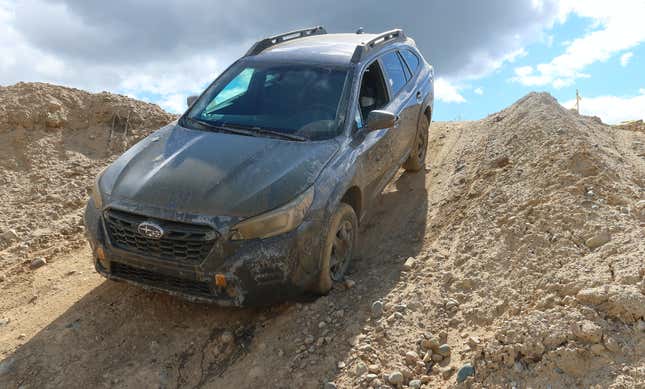 Image for article titled The 2022 Subaru Outback Wilderness Is A Compromise That Americans Will Gladly Make