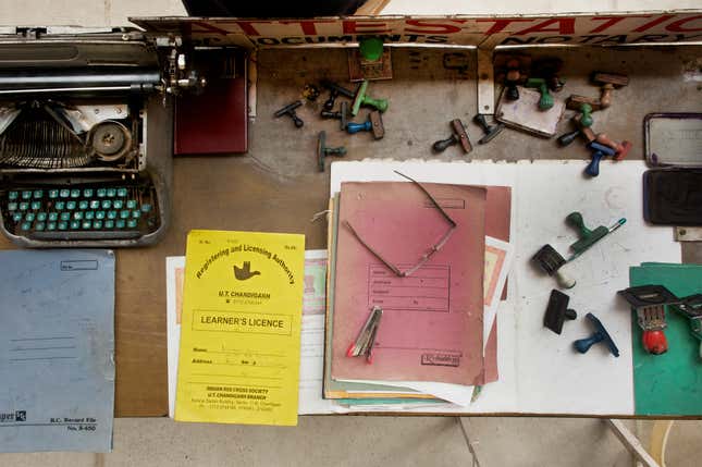 A notary’s desk outside the Town Hall.