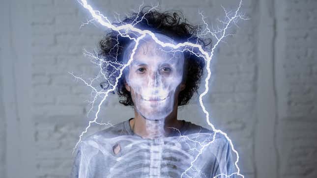 guy-being-electrocuted-embarrassed-everyone-can-see-his-whole-skeleton