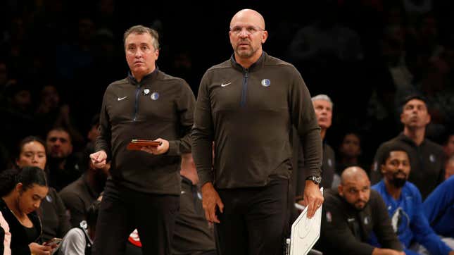 Image for article titled Are Jason Kidd’s new glasses a sign that he’s quiet quit?