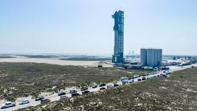 Busy as a beehive: Starship during launch preparations on Sunday, April 16, 2023.