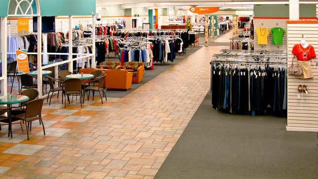 Floor space at the Unclaimed Baggage Center