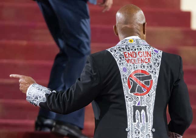 Image for article titled Mayor Eric Adams Faces Heat for “End Gun Violence” Jacket at Met Gala