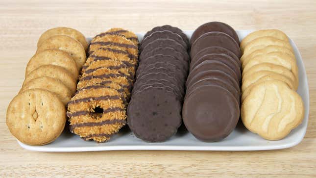 Image for article titled The Best Grocery Store Alternatives to Girl Scout Cookies