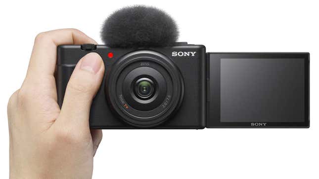 Imagen para el artículo titulado La nueva Sony ZV-1F es una cámara de $500 diseñada para creadores de contenido