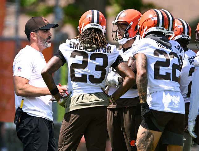 And Then The Goose Eats The Pirate Ship While Oprah Switches Hats With  God,' Says NFL Coach In Only Way To Explain Play To Brain-Damaged Team