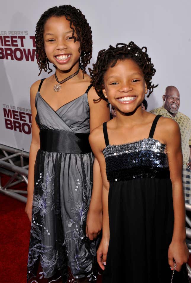 Chloe (left) and Halle (right)
