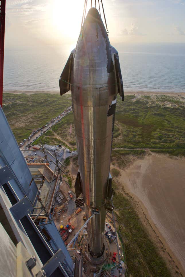 Spacex Starship Stacking Produces The Tallest Rocket Ever Built