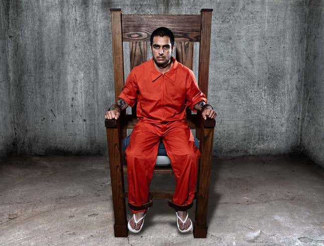 Image for article titled Short Death Row Inmate Strapped Into Electric Booster Seat