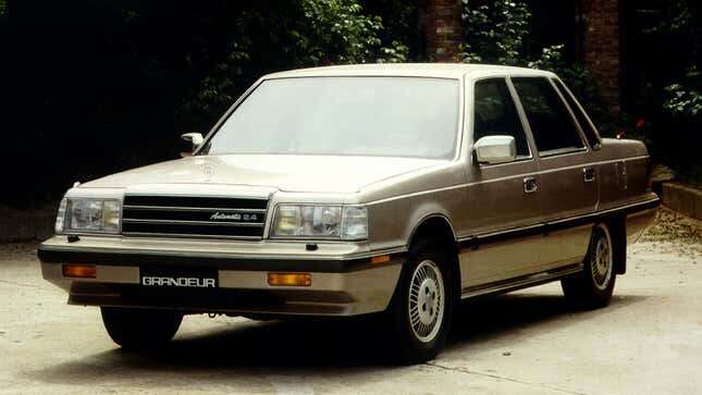 The Hyundai Grandeur Heritage Restomod Is '80s Luxury Gone Cyberpunk