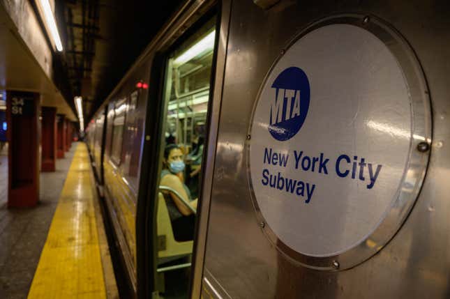 Image for article titled New York&#39;s MTA Wants To Keep People Off Subway Tracks With New Platform Doors