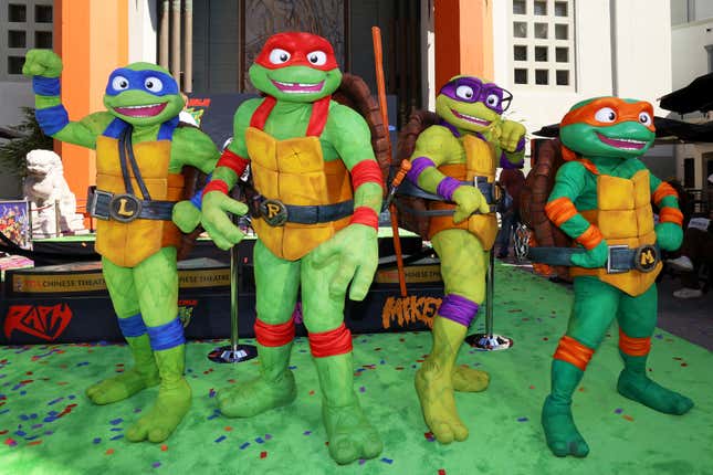 Image for article titled See the Teenage Mutant Ninja Turtles Cement Their Place in Hollywood History