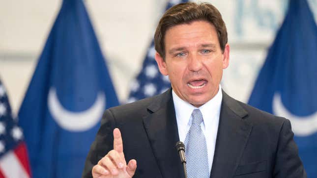 Image for article titled Ron DeSantis Refused To Condemn Donald Trump In Latest Sit-Down Interview