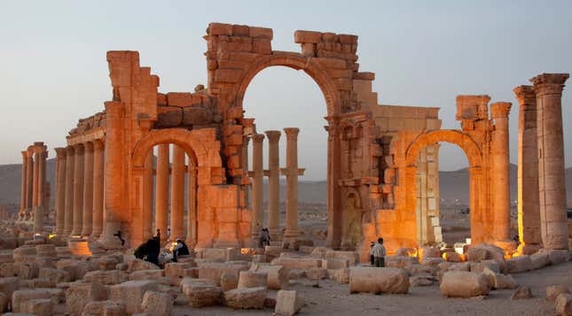 The Arch of Triumph in 2010.