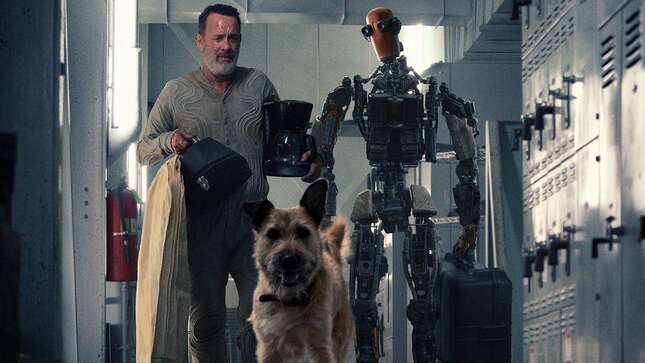 Tráiler de <i>Finch</i>: Tom Hanks, su perro y un robot sobreviven al apocalipsis en la nueva película de Apple TV+