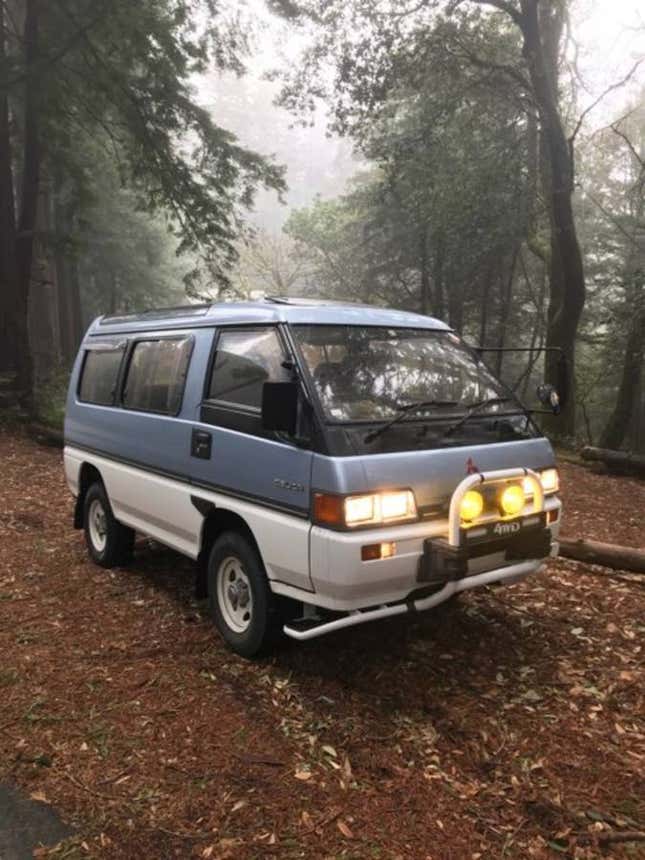 Image for article titled Chrysler Airflow, Mitsubishi Delica, Toyota Land Cruiser: The Dopest Cars I Found for Sale Online