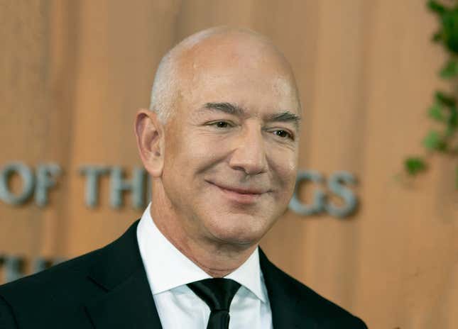 Image for article titled Jeff Bezos' Former Housekeeper Suing for Racism and Poor Working Conditions