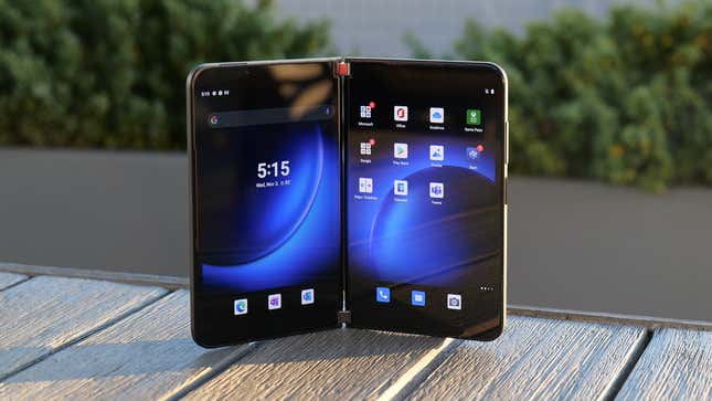 Imagen para el artículo titulado El Surface Duo 2 no es un buen teléfono