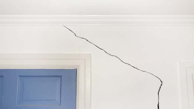 Image for article titled How to Tell If That Crack in Your Wall is Really a Problem