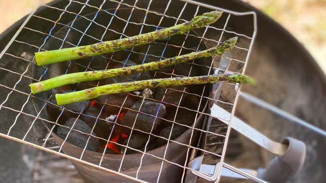 Image for article titled Grill Tender Vegetables Right on Your Charcoal Chimney