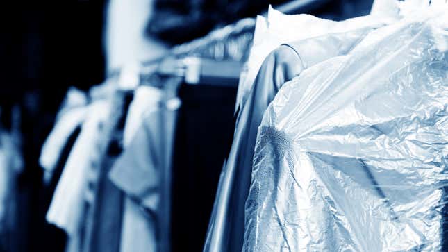 Image for article titled A Common Dry-Cleaning Chemical Might Be Causing Parkinson&#39;s, Scientists Say